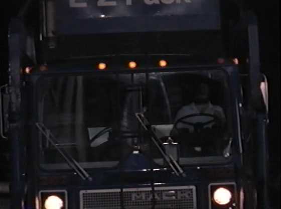 Mack MR E-Z Pack