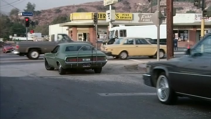 1975 Volvo 242