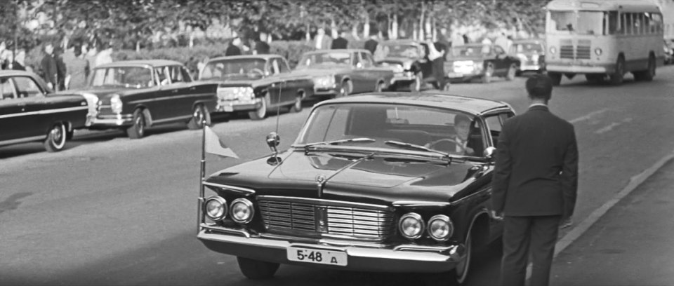 1963 Imperial LeBaron Four-Door Hardtop [TY1-H-43]