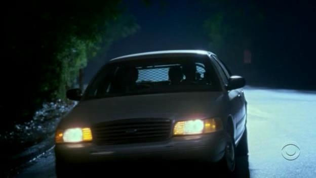 2000 Ford Crown Victoria