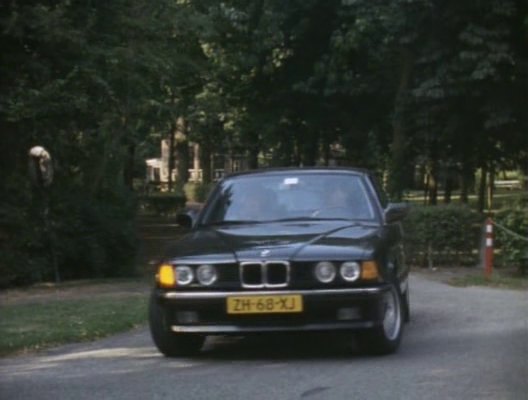 1989 BMW 730i [E32]