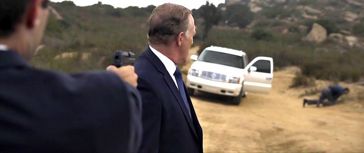 2002 Cadillac Escalade [GMT820]