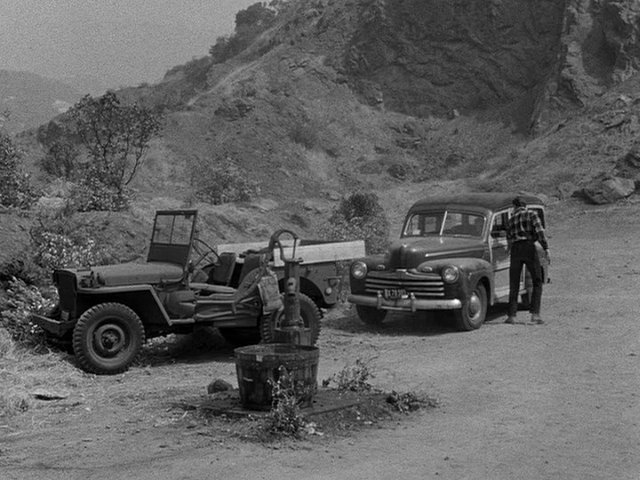 1946 Ford Super De Luxe Station Wagon [79B]