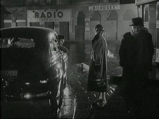 1946 Ford Super de Luxe Fordor