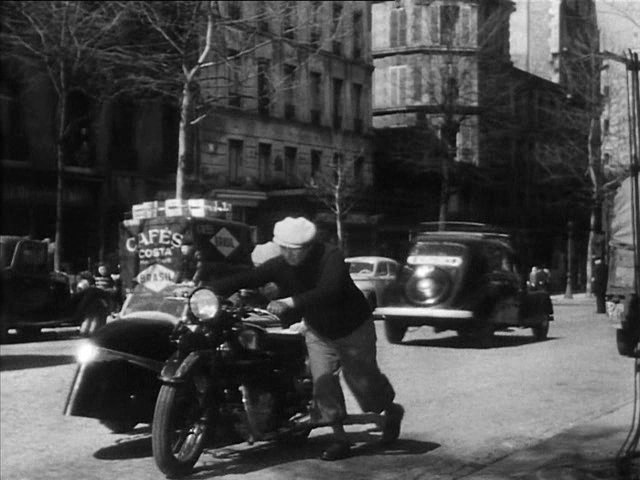 1936 Peugeot 402 Conduite Intérieure