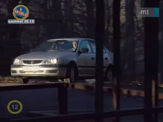 2001 Toyota Avensis Linea Terra [T220]