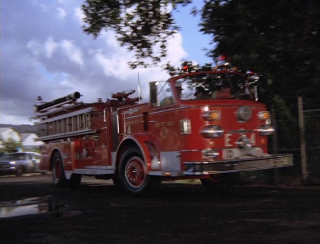 IMCDb.org: American LaFrance 900 in 
