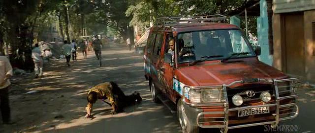 2002 Toyota Qualis 2.4 D FS [LF50]