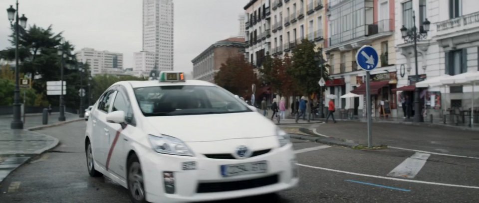 2010 Toyota Prius III [ZVW30]