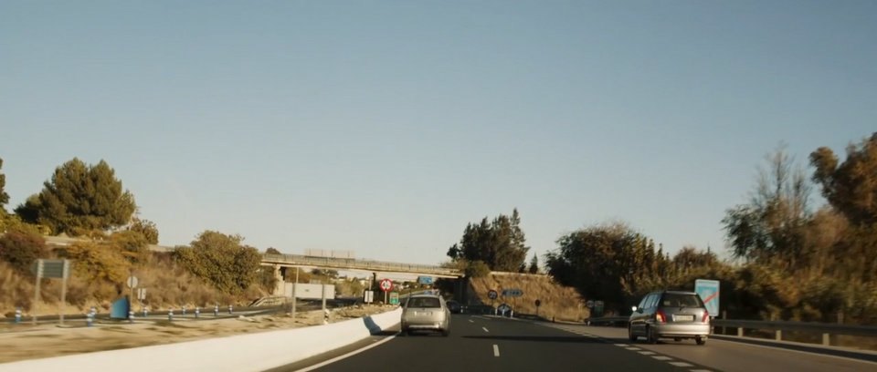 1999 Kia Carens [RS]