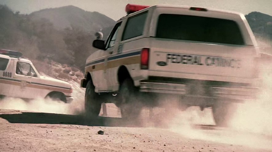 1992 Ford Bronco Custom [U15]