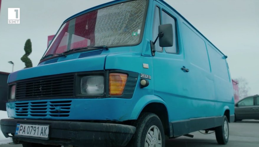 Mercedes-Benz 207 D [T1]