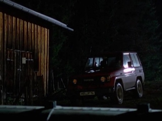 Toyota Land Cruiser [J70]