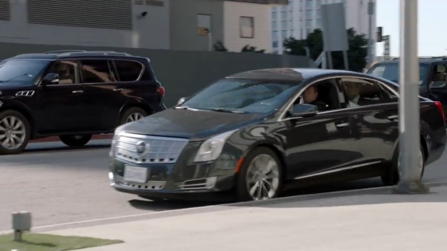 2013 Cadillac XTS Platinum