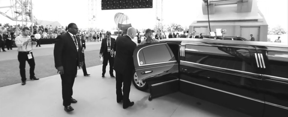 2006 Lincoln Town Car Stretched Limousine