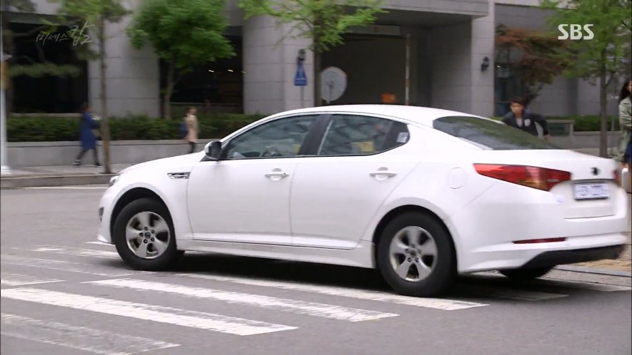 2010 Kia K5 [TF]