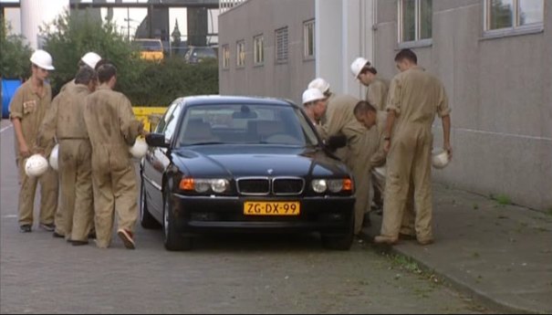 1999 BMW 735i [E38]