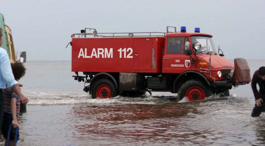Mercedes-Benz Unimog U 416 [416]