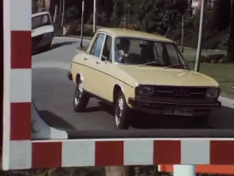 1975 Audi 100 C1 [F104]