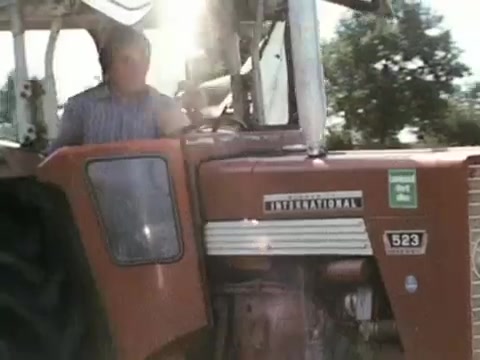 International Harvester 523