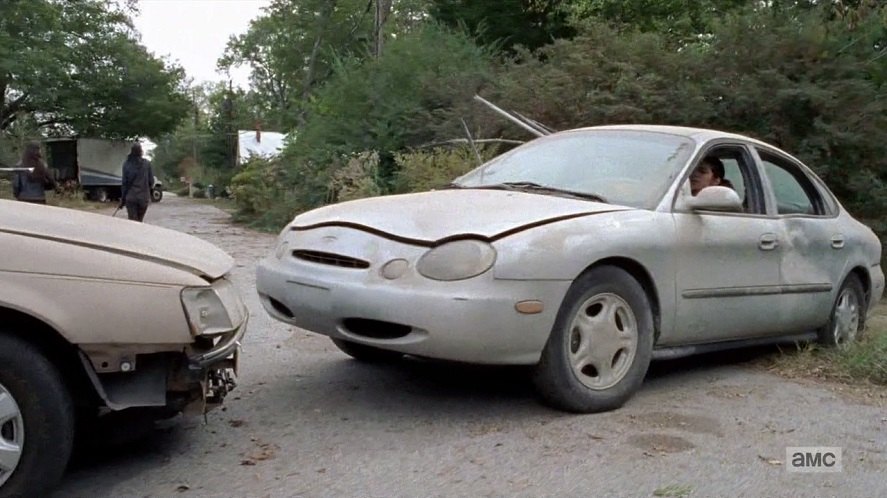 1996 Ford Taurus GL [DN101]