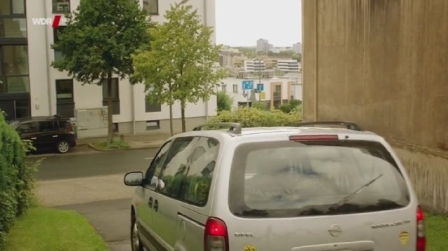 1997 Opel Sintra 3.0 V6 CD [GMT200]