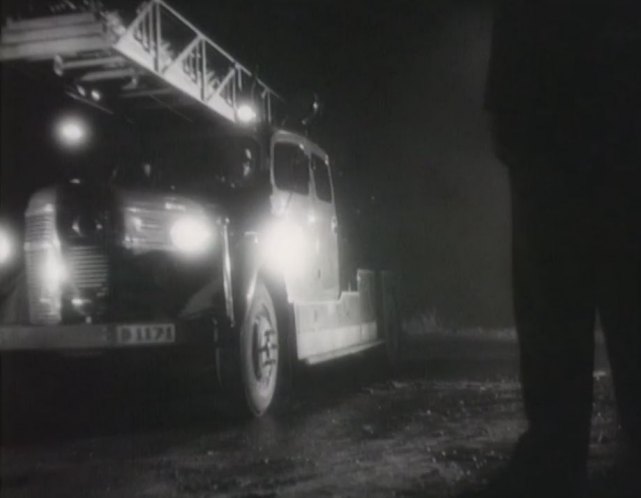 1952 Volvo LV 127 Stegbil 'Rundnos'