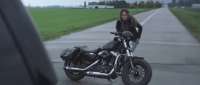 Click for details and comments about this vehicle 2134232